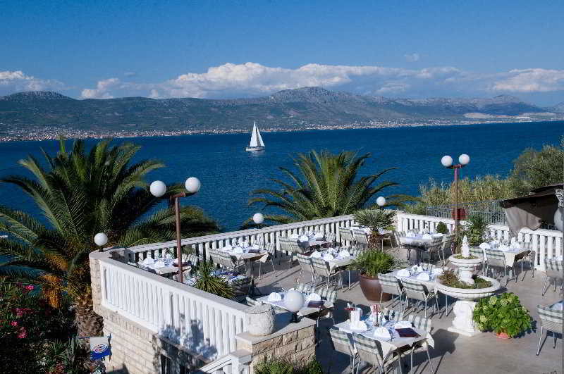 בית מלון כפרי Vila Tina