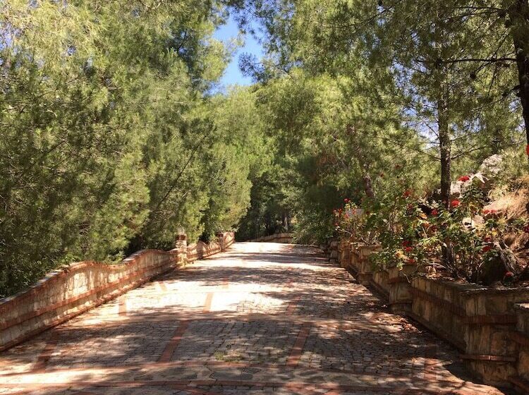 Отель Villa Symbola