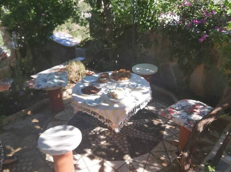 Отель Villa Symbola