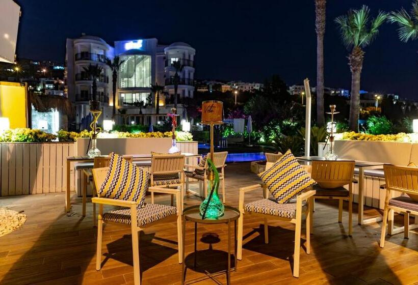 فندق Vita Bella Resort & Spa