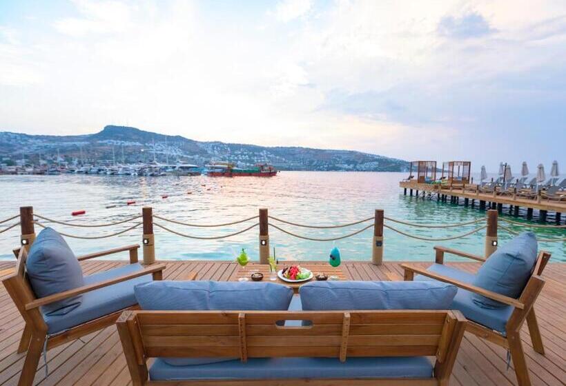 فندق Vita Bella Resort & Spa