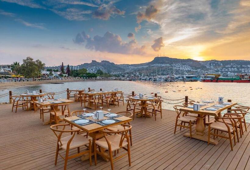 فندق Vita Bella Resort & Spa