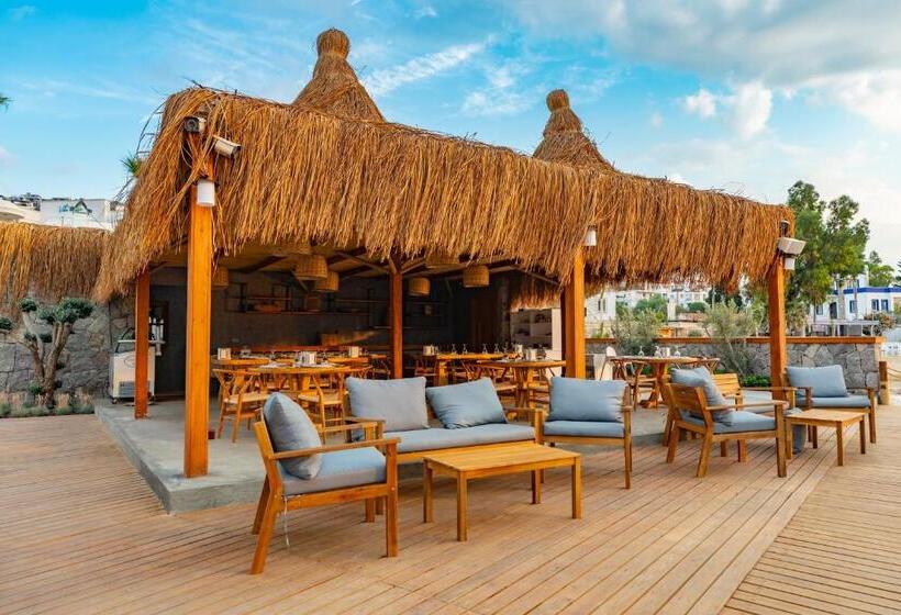 فندق Vita Bella Resort & Spa