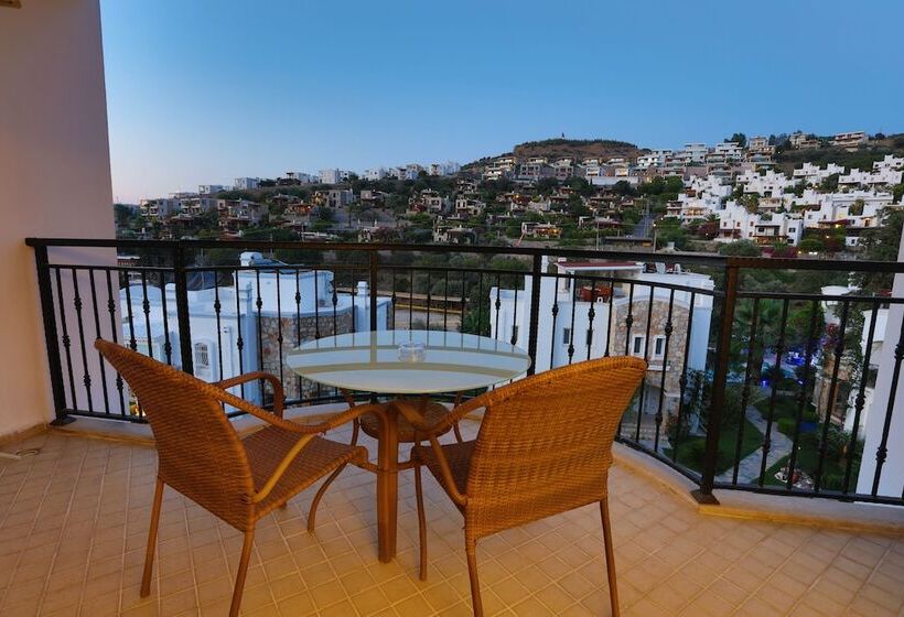 فندق Vita Bella Resort & Spa