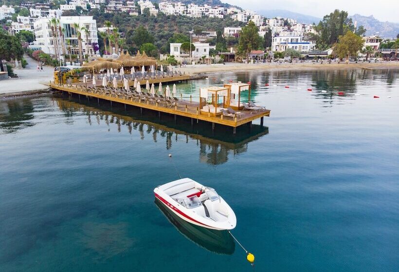 فندق Vita Bella Resort & Spa