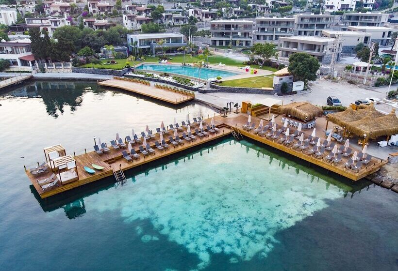 فندق Vita Bella Resort & Spa