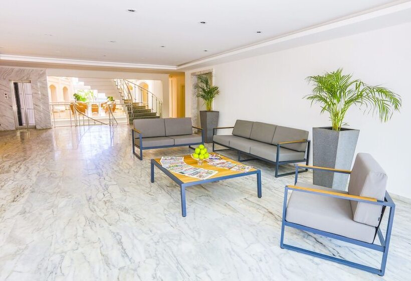 فندق Vita Bella Resort & Spa