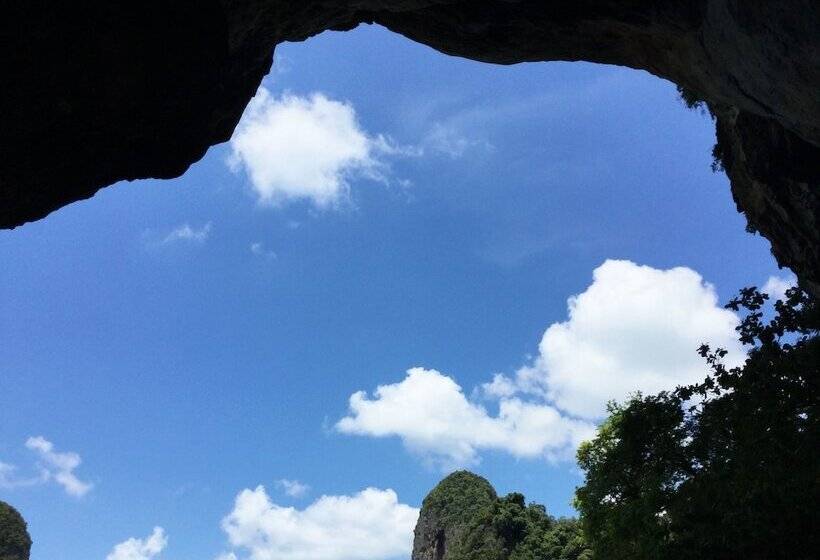 호텔 Wild Orchid Villa Krabi