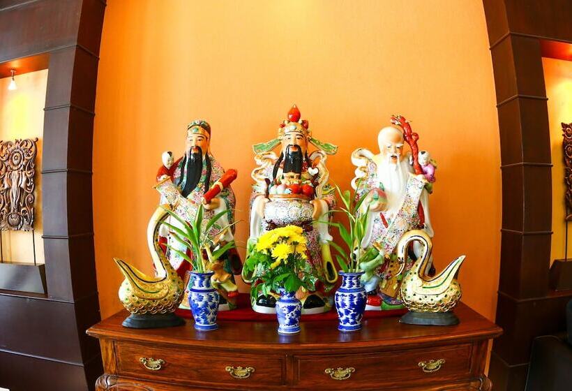 호텔 Wild Orchid Villa Krabi