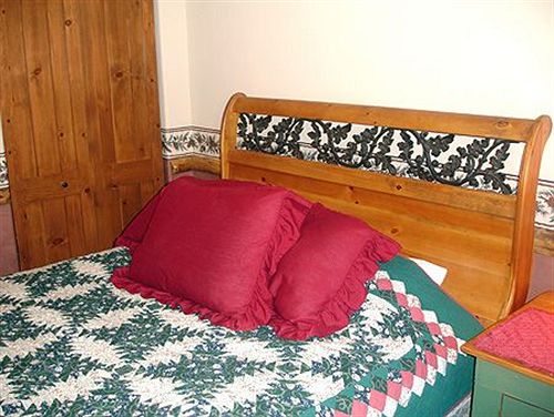 Los Pinos Condos by Wyndham Vacation Rentals