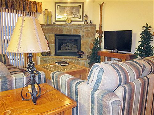 Los Pinos Condos by Wyndham Vacation Rentals