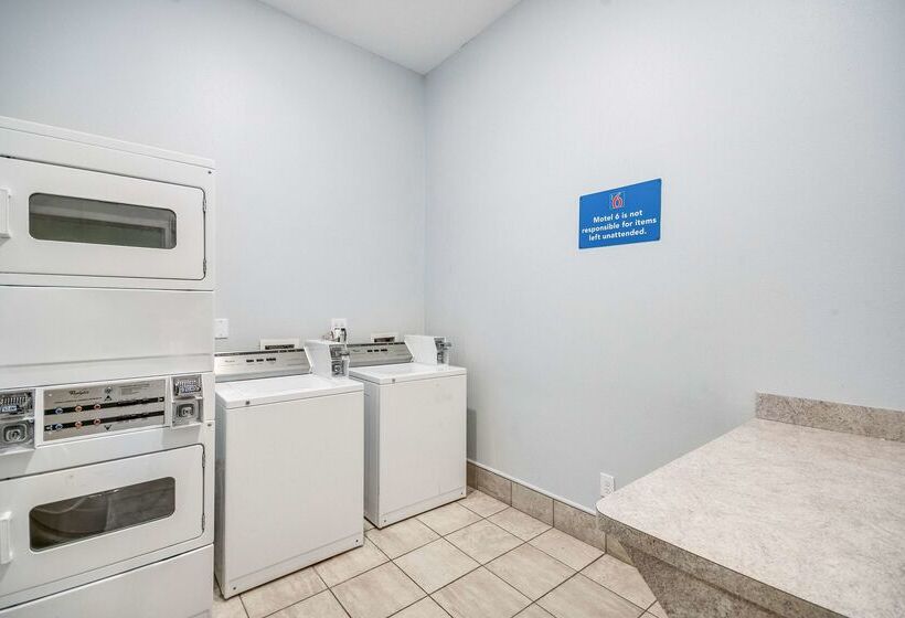 Motel 6houston, Tx  Spring