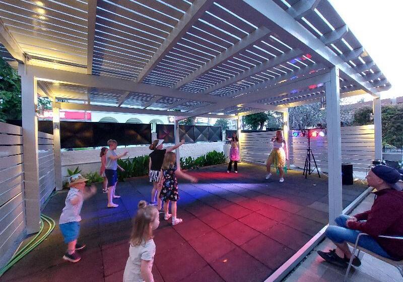 Peridis Family Resort