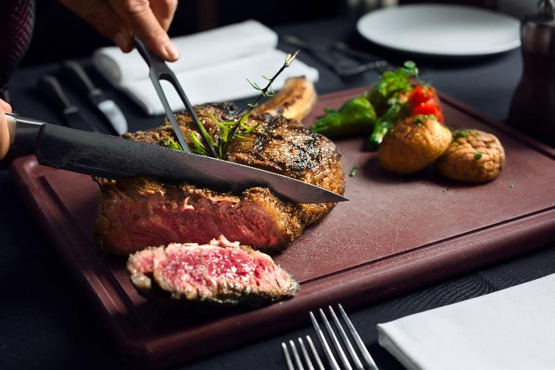 Pine Cliffs Hotel, A Luxury Collection Resort