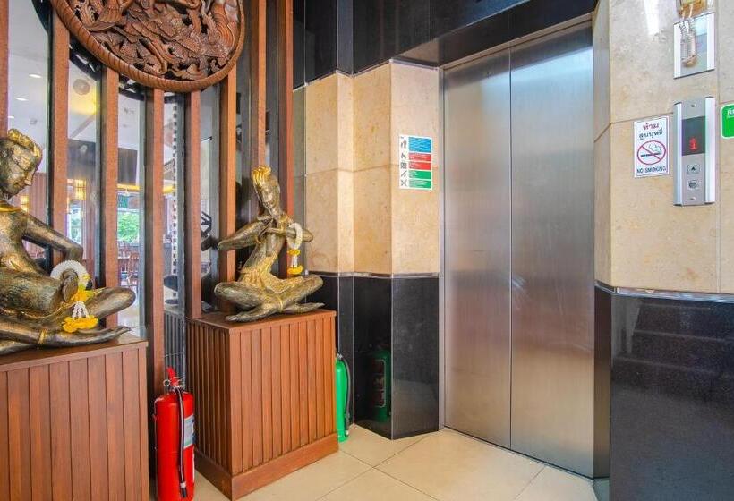 Pipikuku Hotel & Restaurant