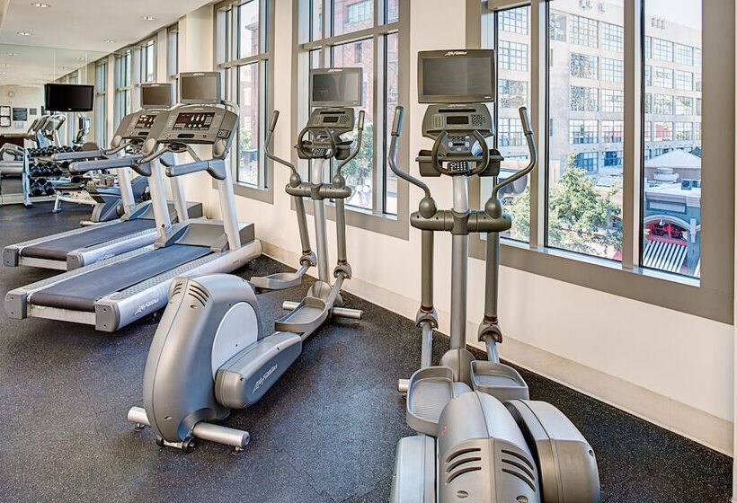 Residence Inn By Marriott San Diego Downtown/gaslamp Quarter