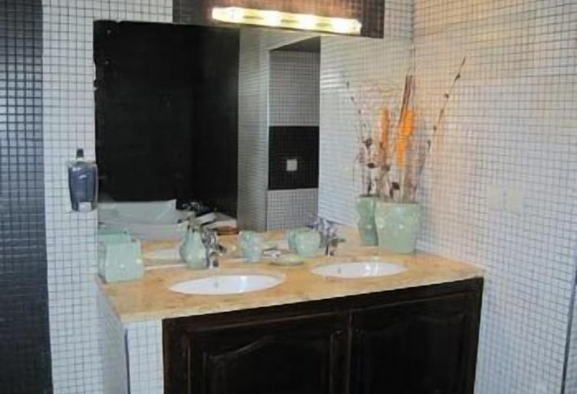 ریاض Dar Abdelkarim