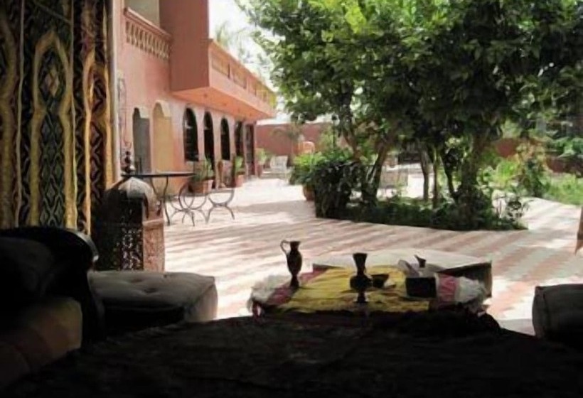 ریاض Dar Abdelkarim