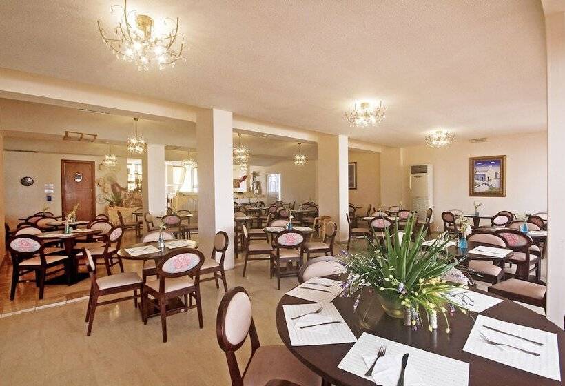 Roselands Hotel Bungalows