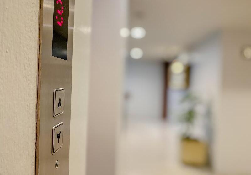 Sino House Phuket Hotel Sha Plus