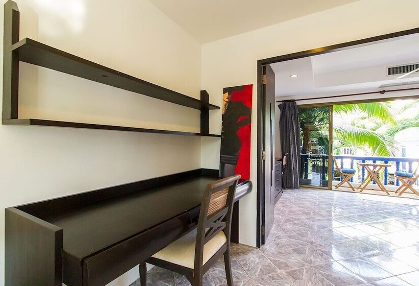 The Club Residence By Alexanders