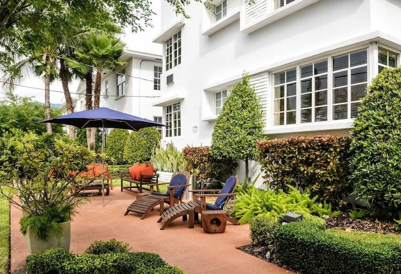 Tradewinds Apartment Hotel Miami Beach