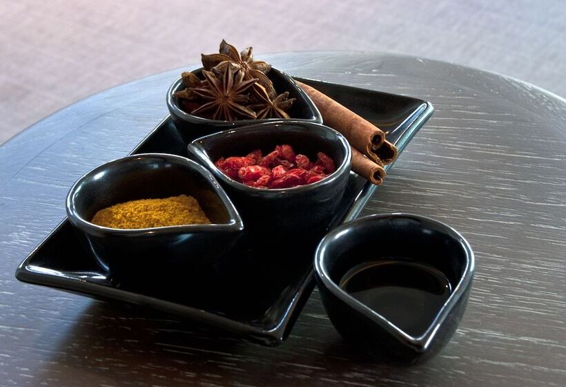 Wyndham Sea Pearl Resort, Phuket