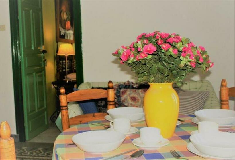 فندق صغير Mesón La Hospedería