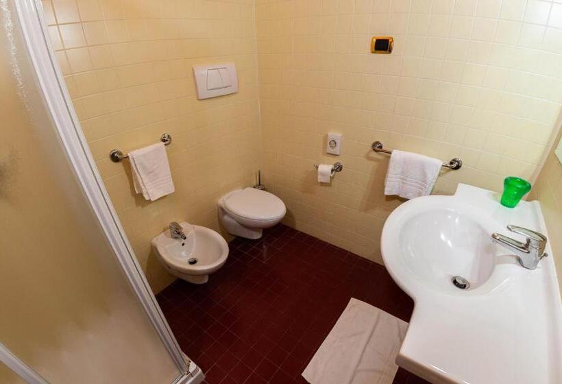 فندق Agriturismo Da Celestina