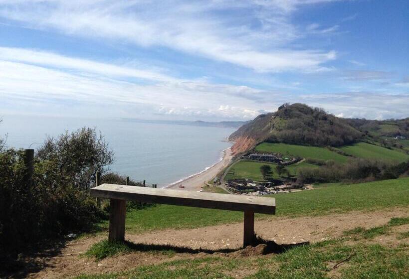 بنسيون Bay View Guest House