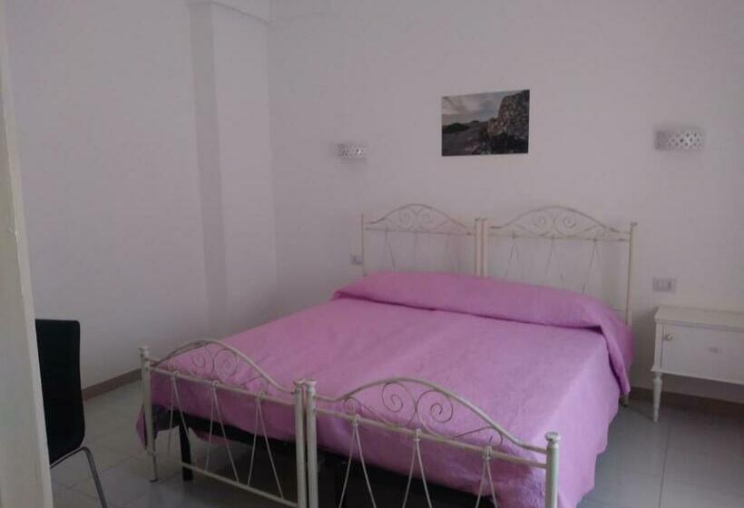 بنسيون Borgo Greci
