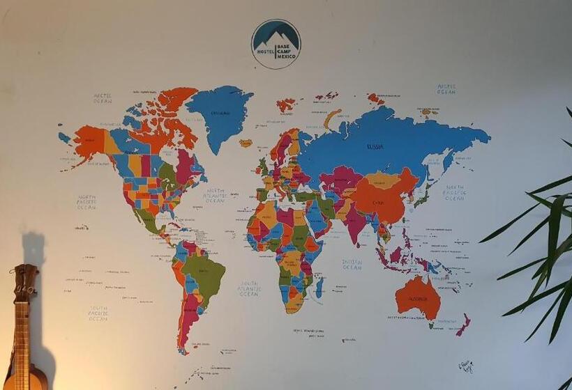Общежитие Base Camp México