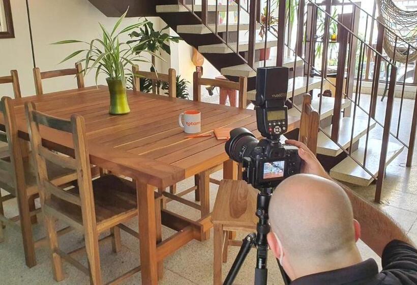 Общежитие Base Camp México