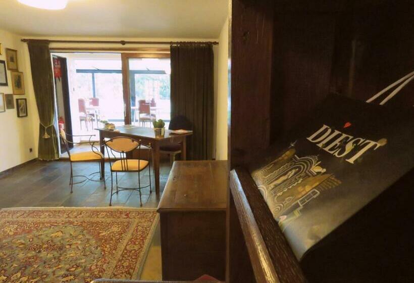 Bed and Breakfast Guesthouse La Maison De Fille