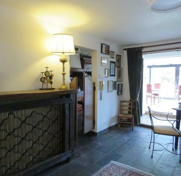 Bed and Breakfast Guesthouse La Maison De Fille