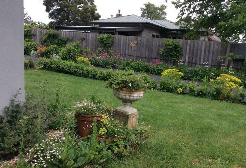 Bed and Breakfast Hollyoak