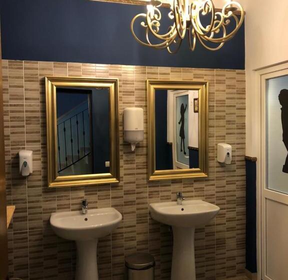 مبيت وإفطار La Maison Des Rêves   Bran