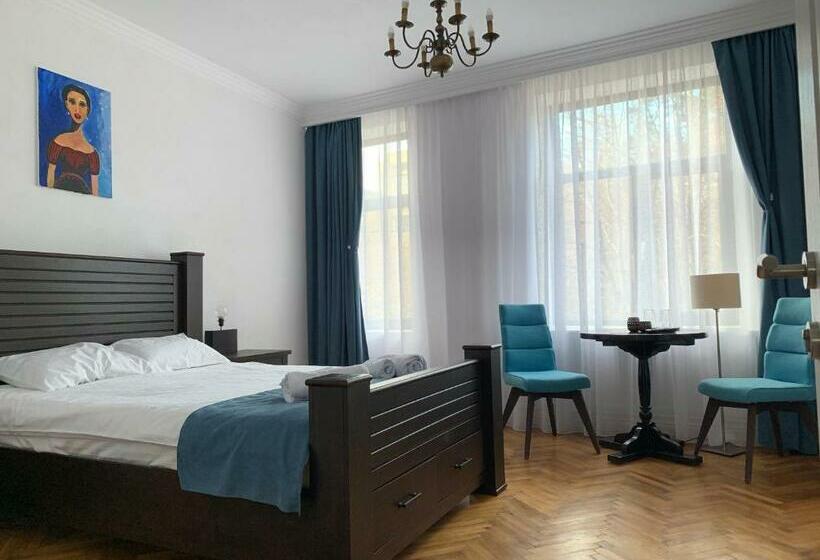 ペンション Aleea Teilor