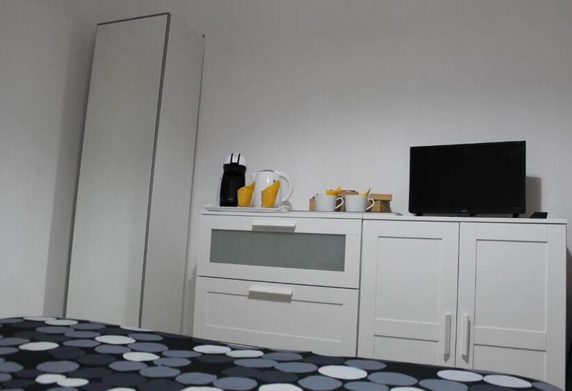 ペンション Gli Oleandri