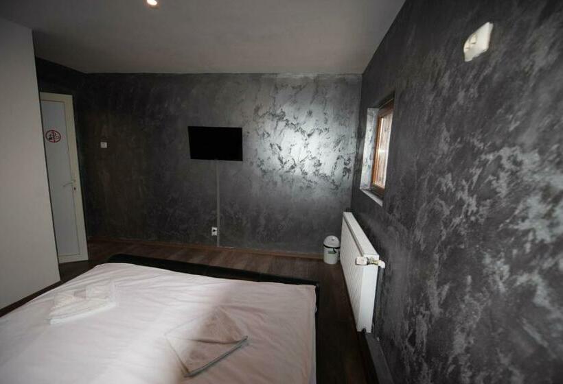 펜션 Vila Estera Therme Balotesti