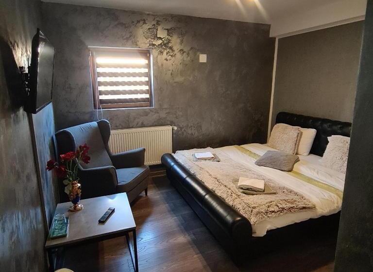 펜션 Vila Estera Therme Balotesti