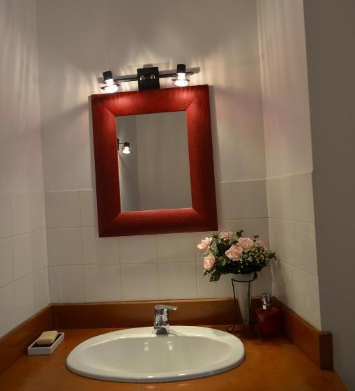 ベッドアンドブレックファースト Chambre D Hôtes The Yellow Cube