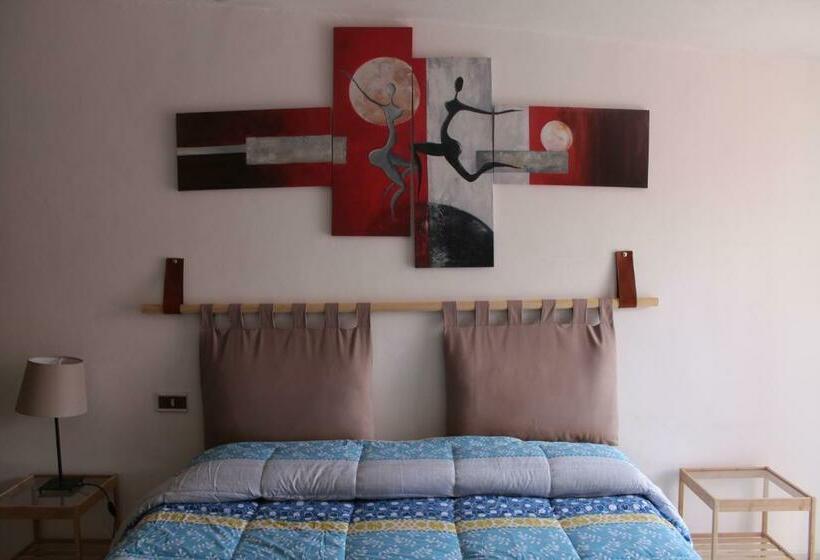 ベッドアンドブレックファースト Little Sweet Escape