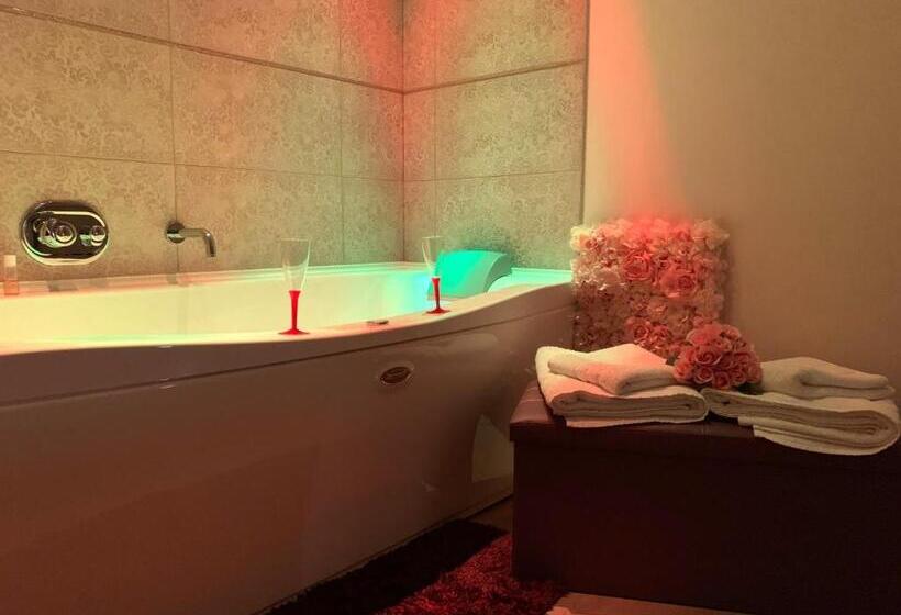 住宿加早餐  Manfredoniajacuzzi