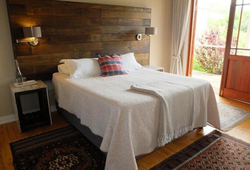 פנסיון Doorways