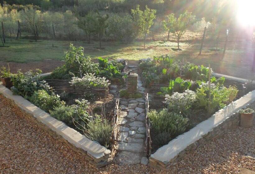 פנסיון Doorways