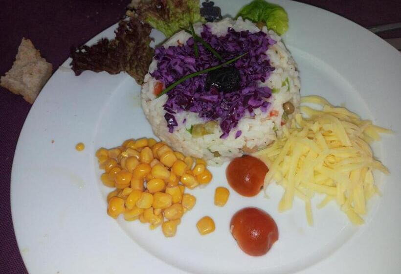 Пансион Reda Land