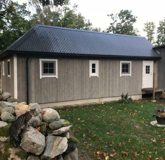 住宿加早餐  The Old Henhouse