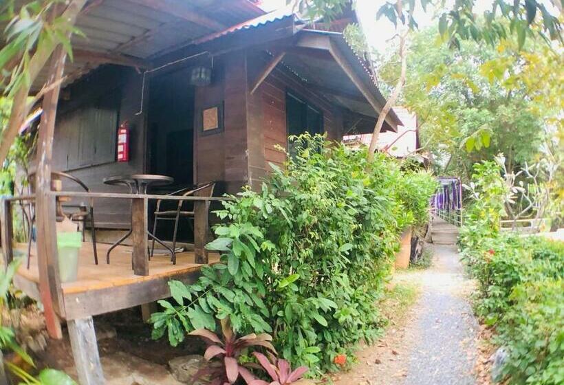 Moon River Resort Phimai