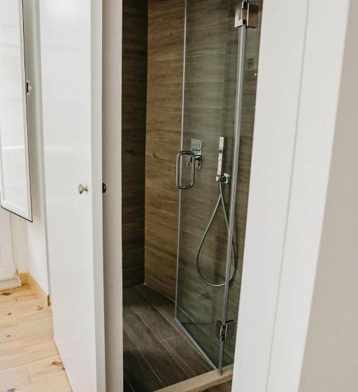 بنسيون Casa Roaz